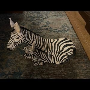 Zebra statue